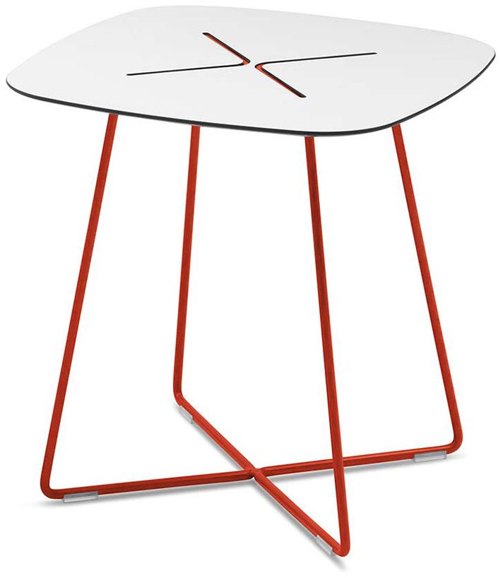 שולחן צד CROSS מתצוגה