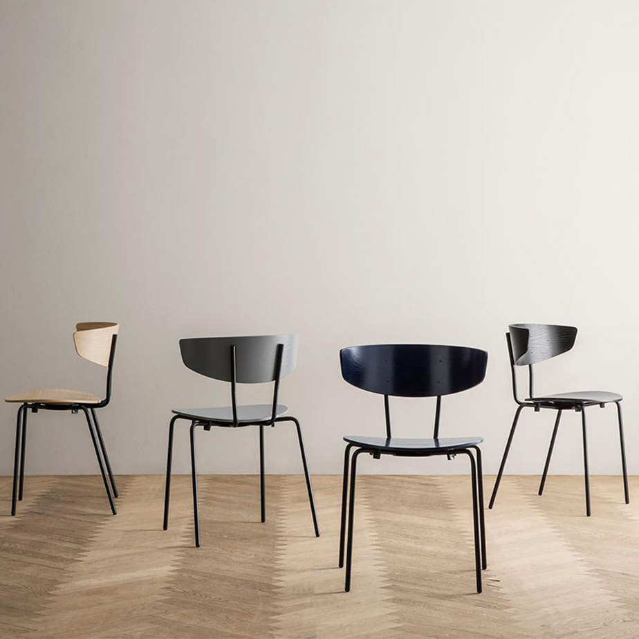 כסא HERMAN מתצוגה