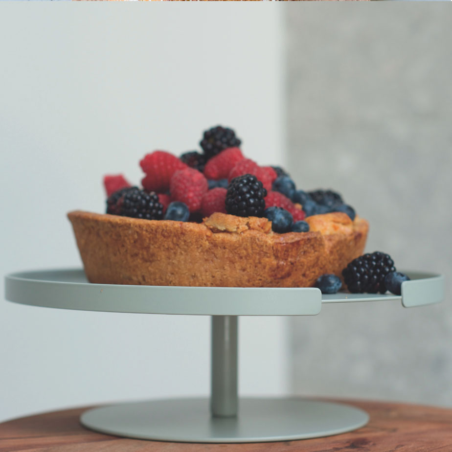 מעמד לעוגה BIG HUG