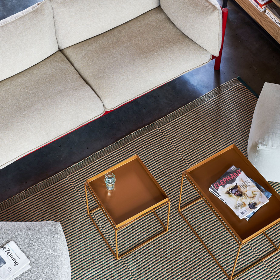 שולחן קפה TRAY S