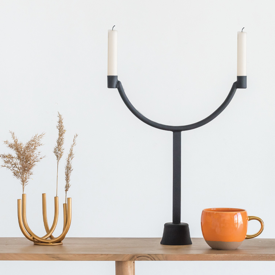 פמוט שחור AHRAM