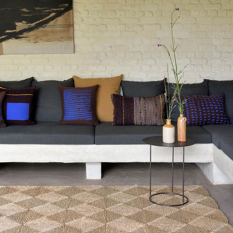 שולחן צד CELESTE LINEAR (מתצוגה)