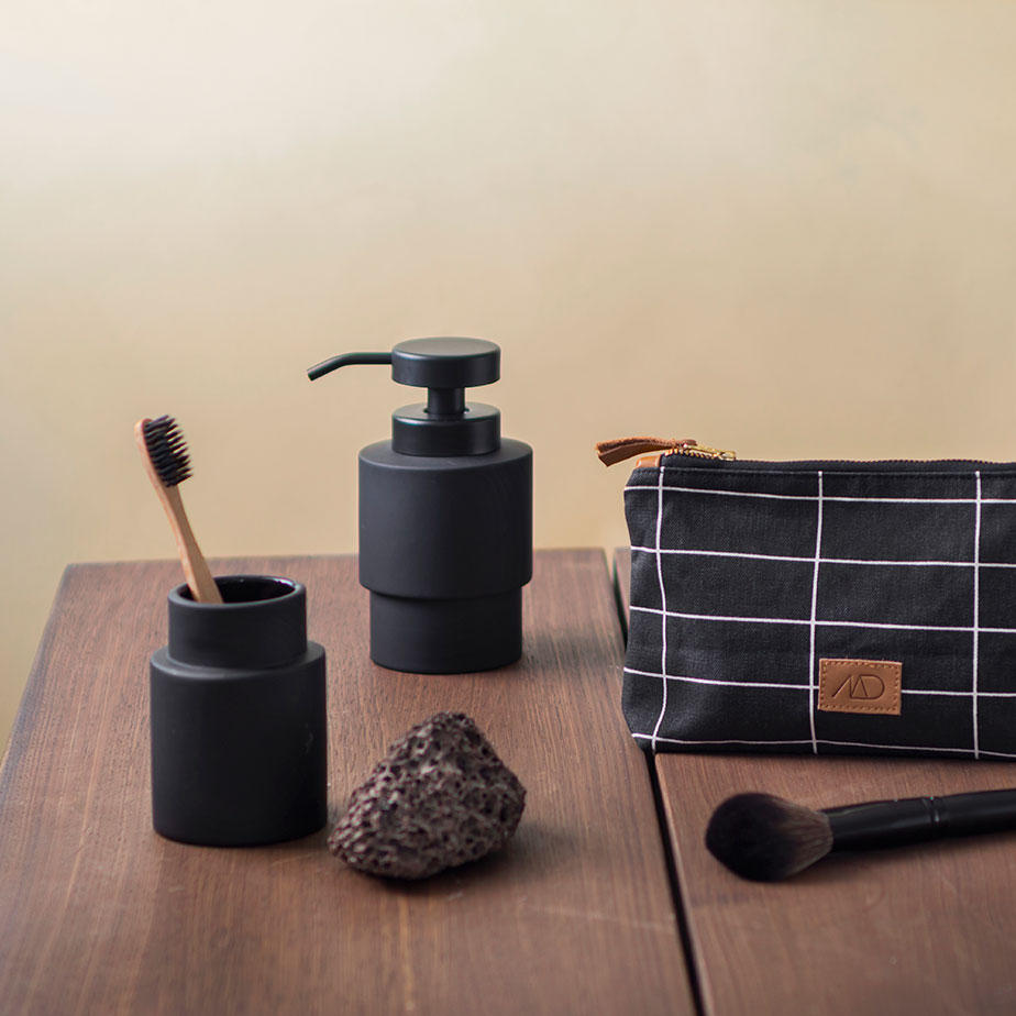 כוס למברשות SHADES