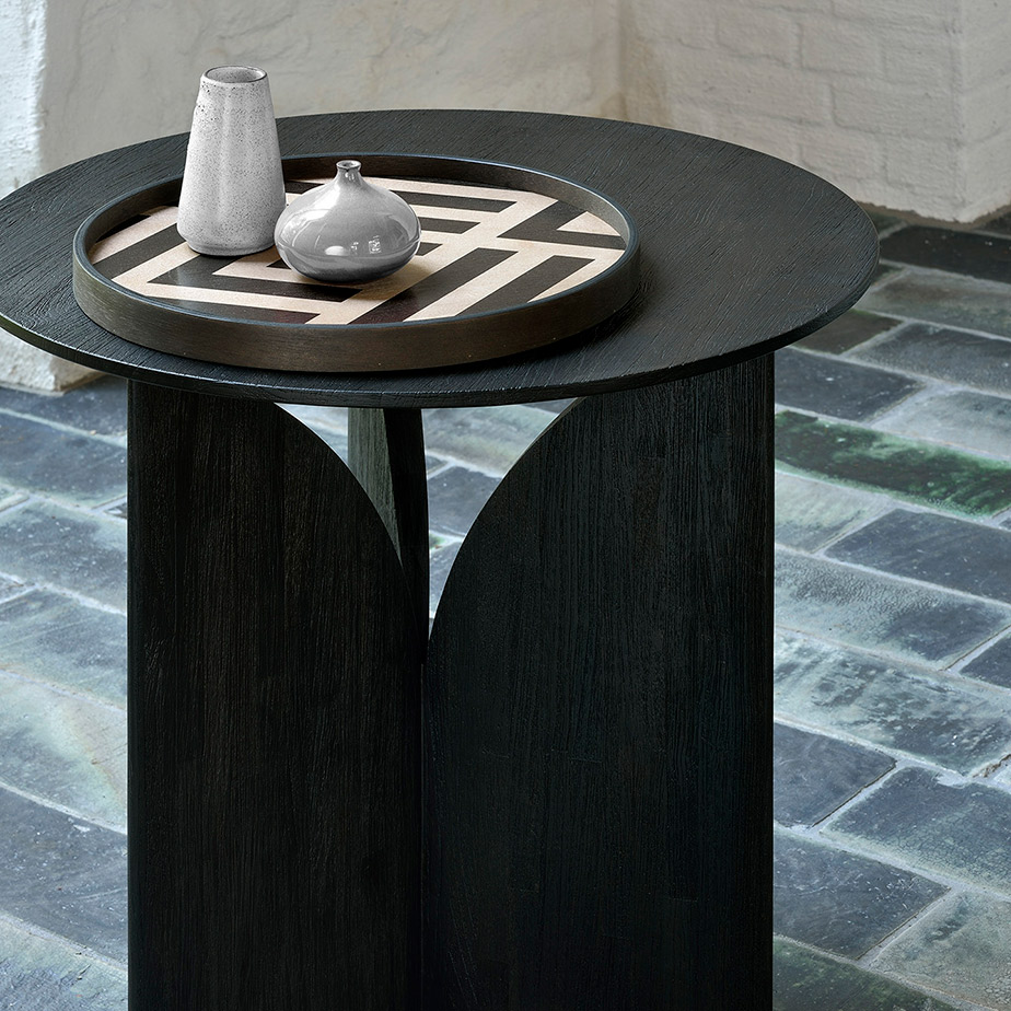 שולחן צד FIN (מתצוגה)