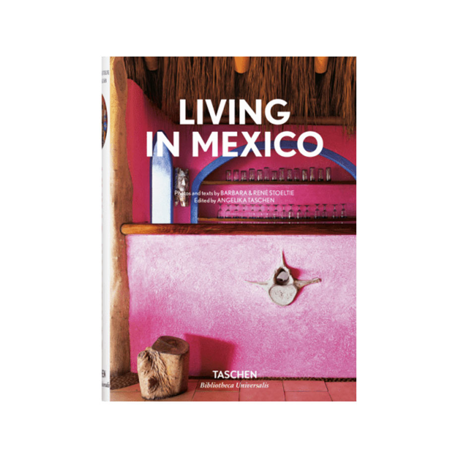 ספר  LIVING IN MEXICO