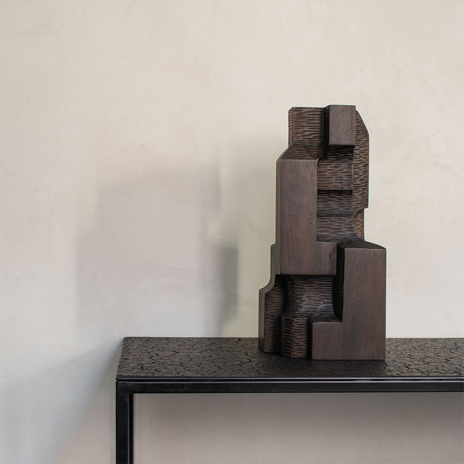 אלמנט עץ  BLOOK SCULPTURE