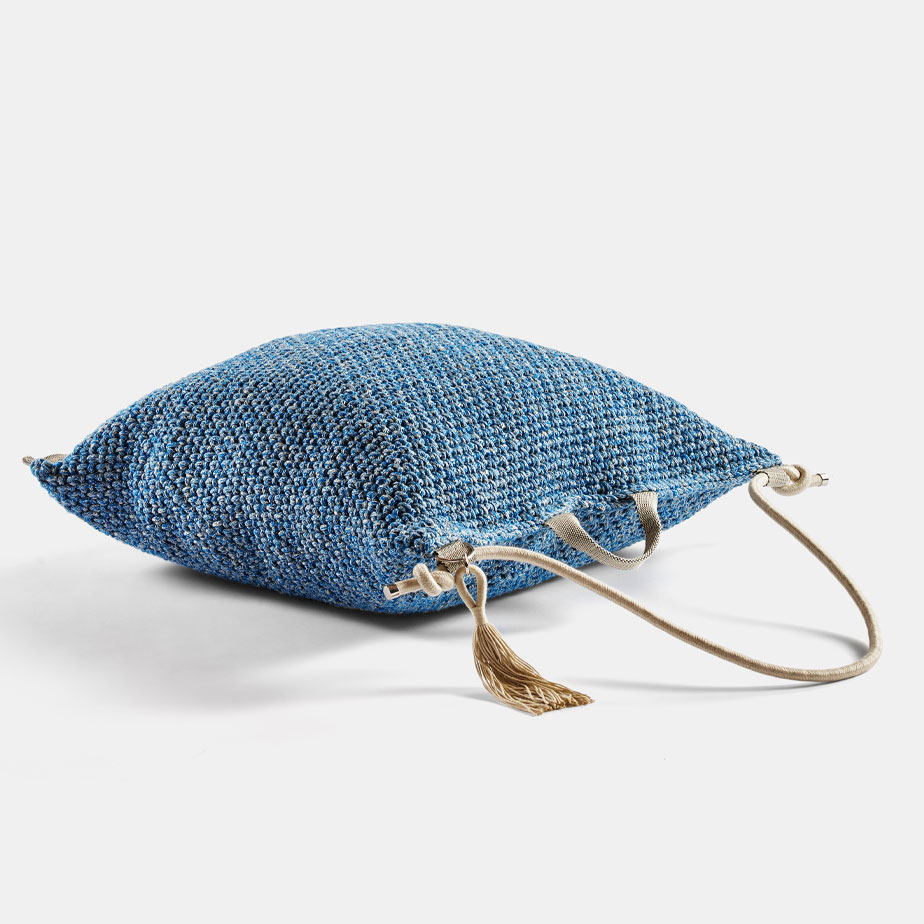 כרית נשיאה CROCHET BAG