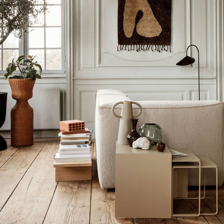 מעמד עציצים גבוה AGNES (מתצוגה)