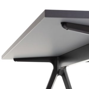 שולחן כתיבה BAGUETTE