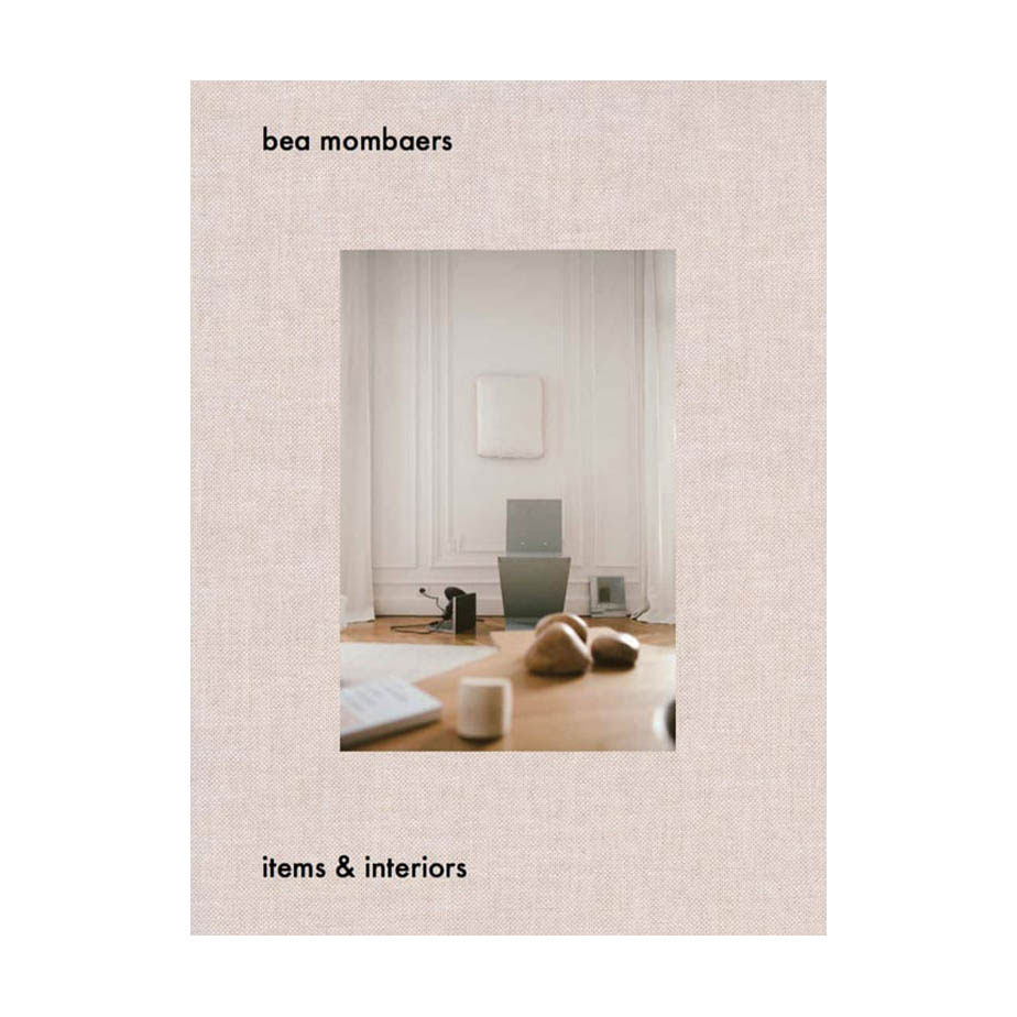 ספר BEA MOMBAERS - ITEMS & INTERIORS