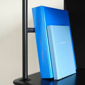 ספריה FREE SHELVES (מתצוגה)