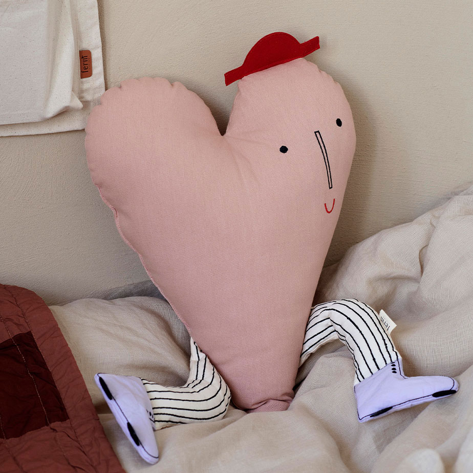 כרית HEART