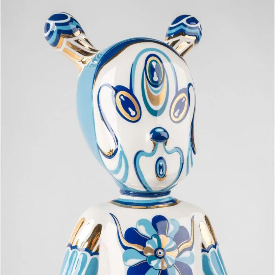 פסלון THE GUEST BY KZE JIANG BIG