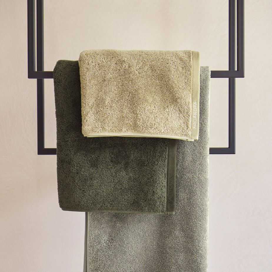 LONDON Bath towel