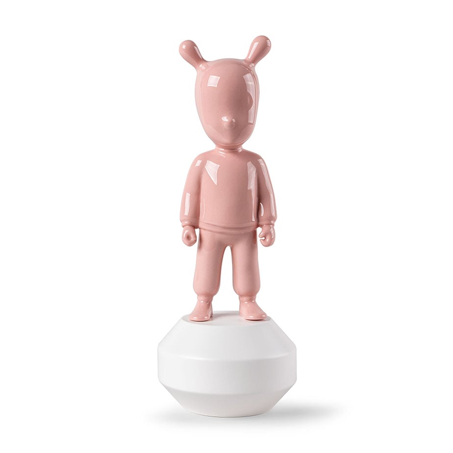 פסלון THE PINK GUEST