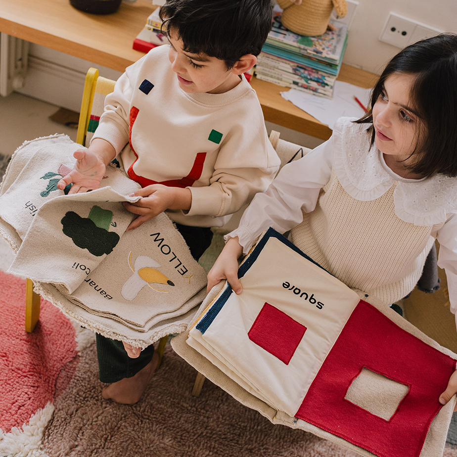 ספר רך באוהאוס SENSORY BOOK