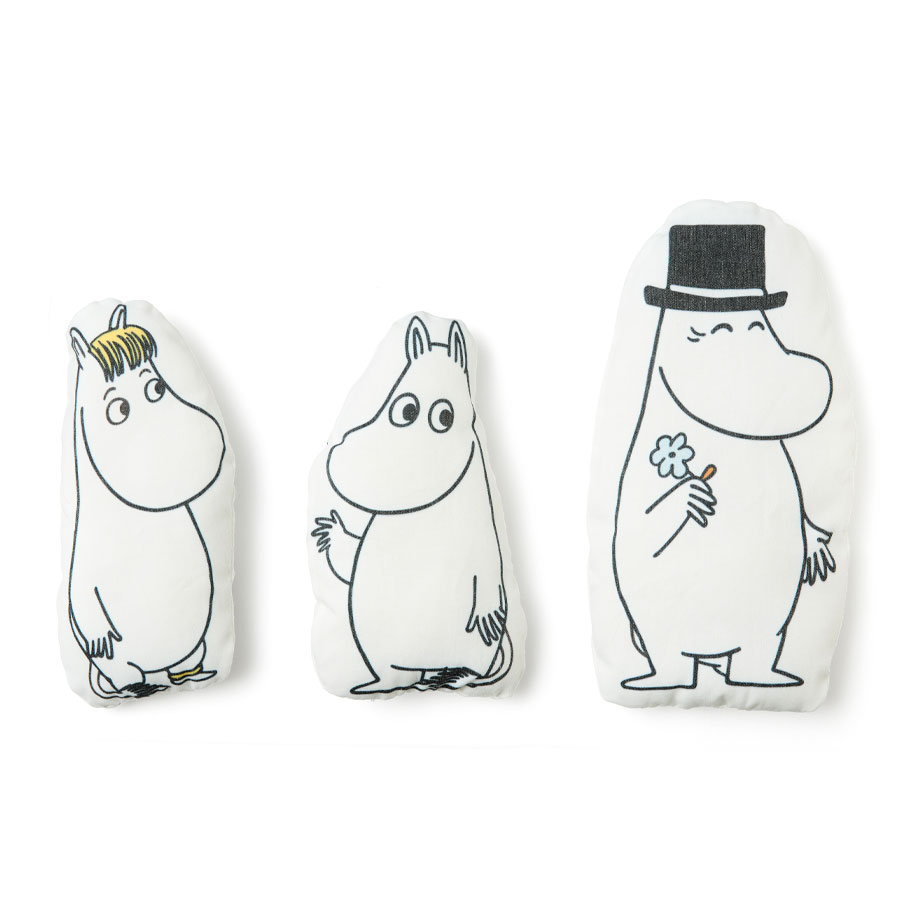 פוף משחק עם דמויות MOOMIN