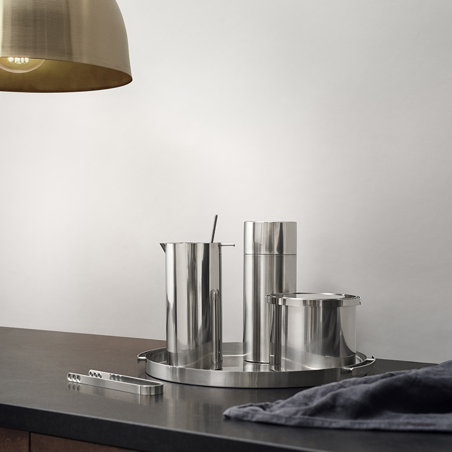 מגש ARNE JACOBSEN