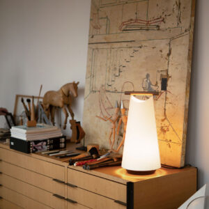 מנורת שולחן CATHAY