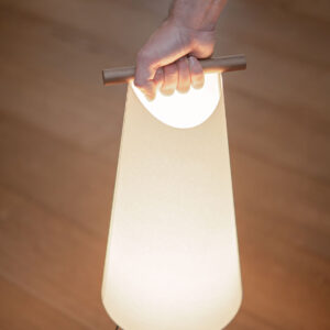 מנורת שולחן CATHAY