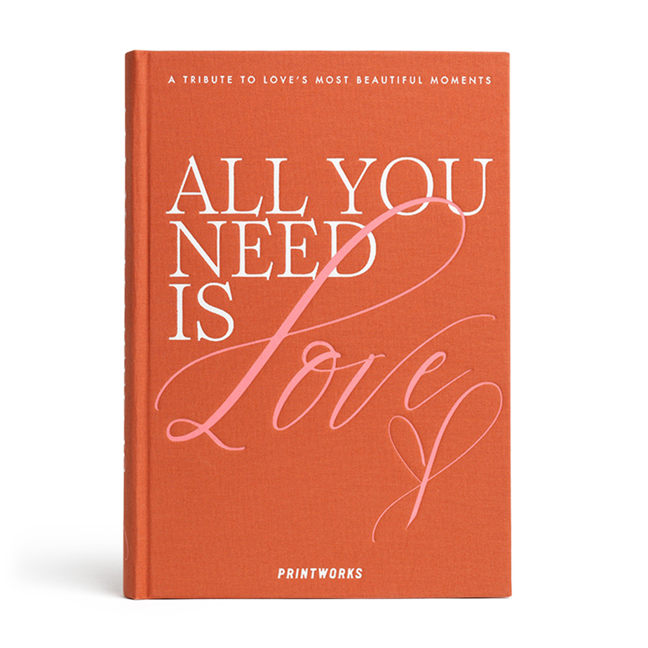 אלבום תמונות ALL YOU NEED IS LOVE