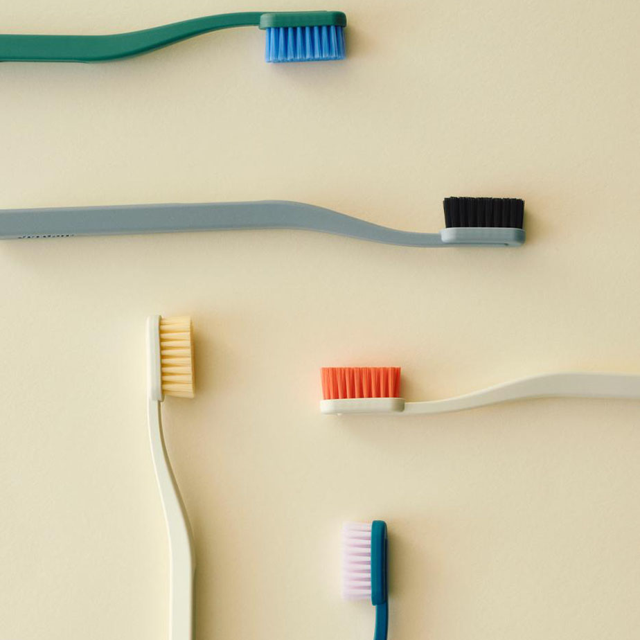 מברשת שיניים TANN