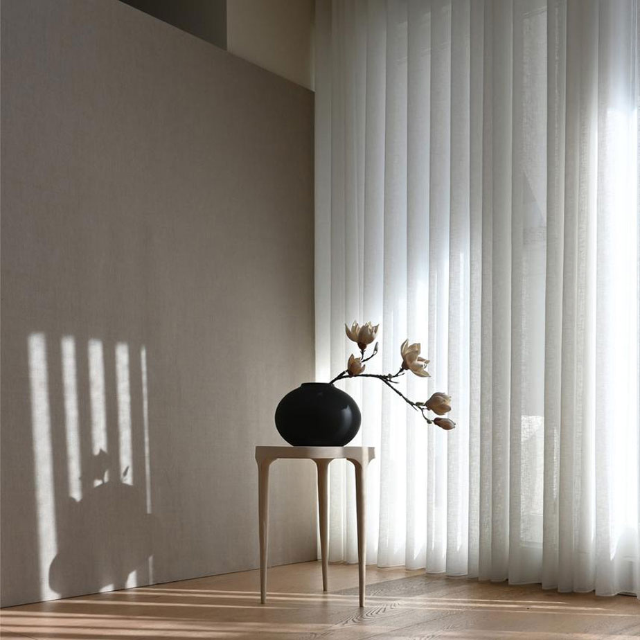 שולחן PHANTOM TALL