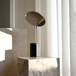 מנורת שולחן REFLECT