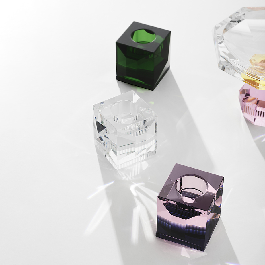 מעמד לנר OPHELIA