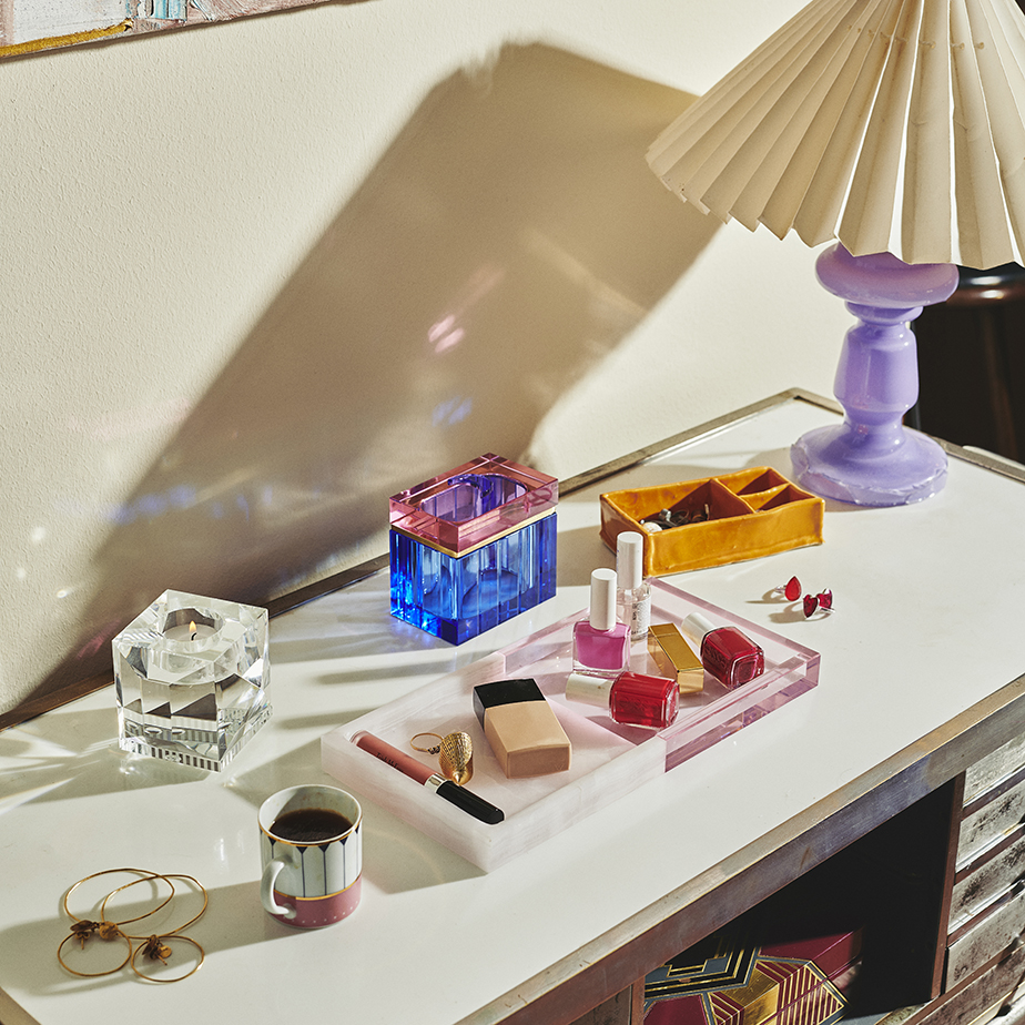 מעמד לנר OPHELIA