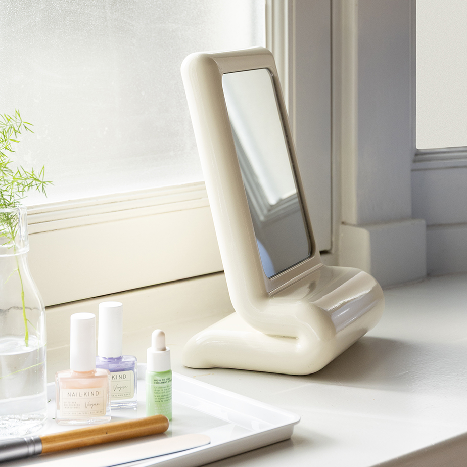 מראת שולחן VANITY