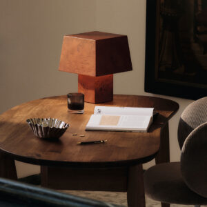 מנורת שולחן BURL