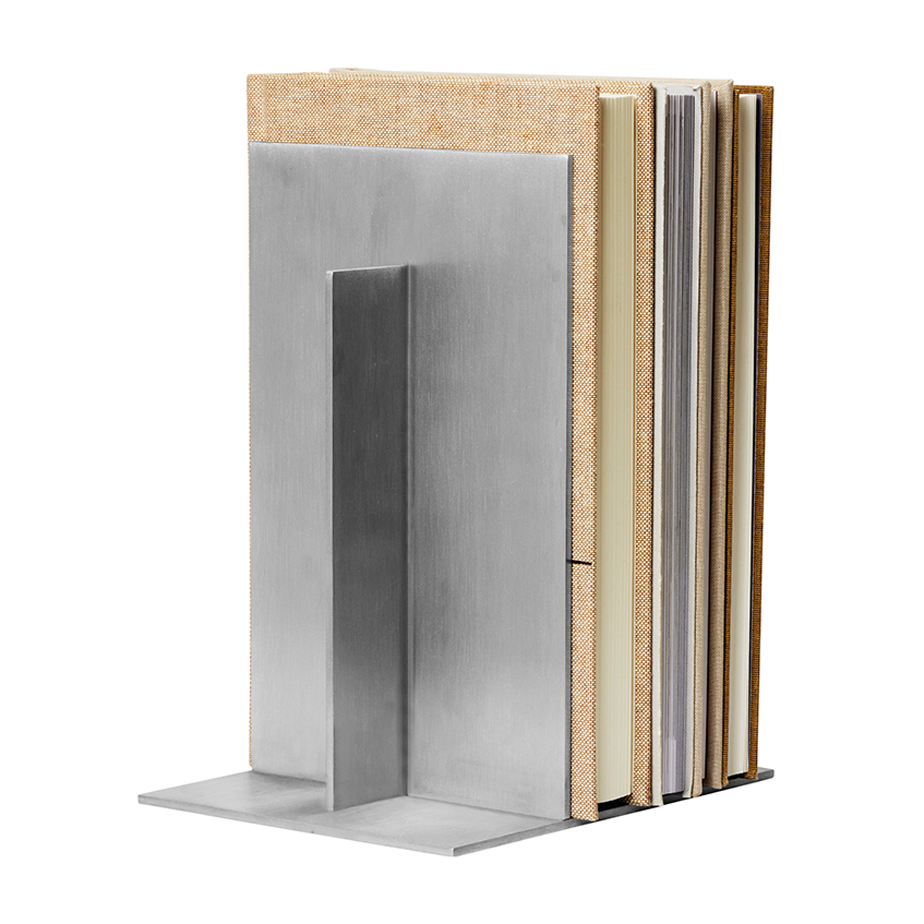 מחזיקי ספרים LAGER