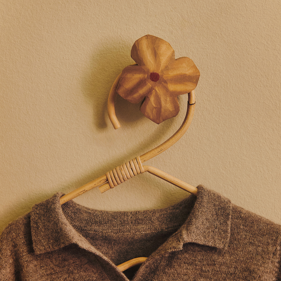 וו תליה POESIE