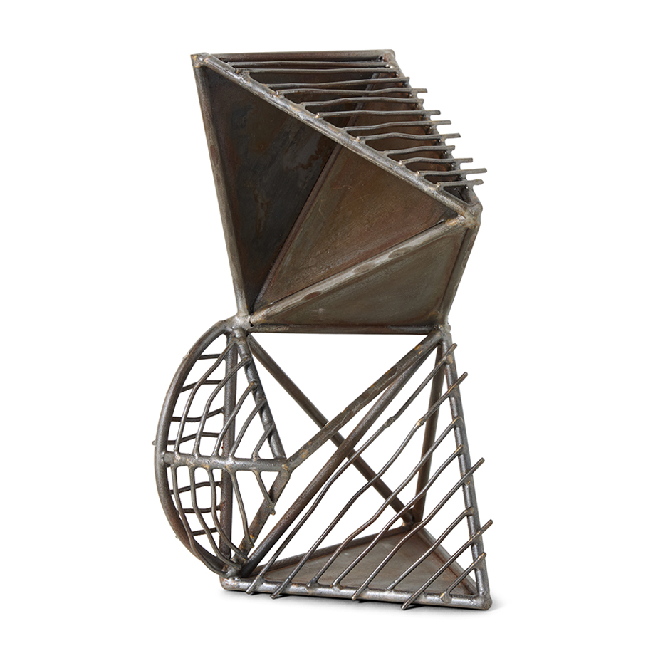 פסל מתכת FORGE WIRE