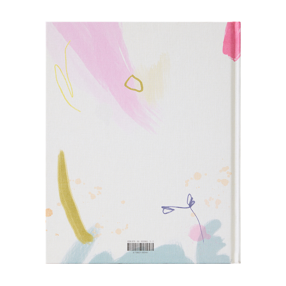 ספר HKLIVING LOOKBOOK 25' LIMITED EDITION