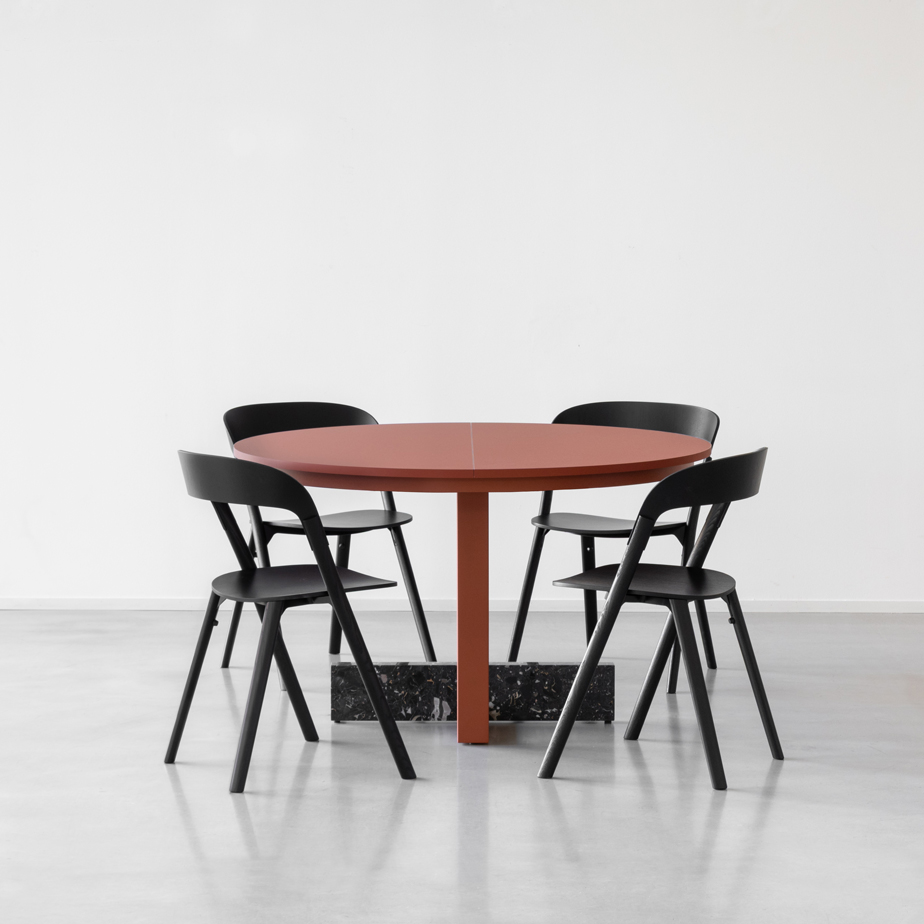 שולחן אוכל PIED A TERRE