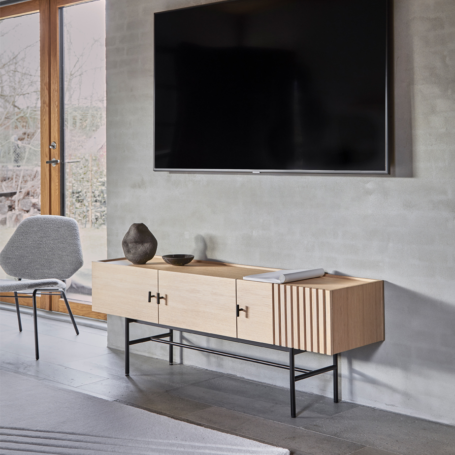 שידת טלויזיה ARRAY