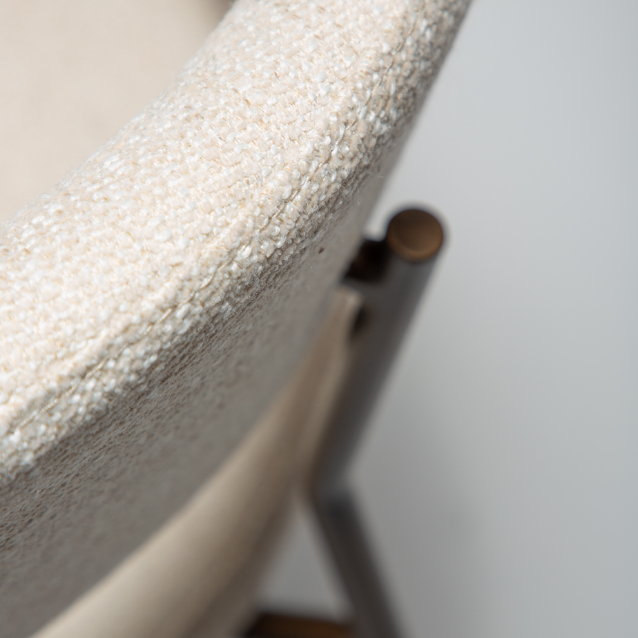 כסא ידיות REBOOT