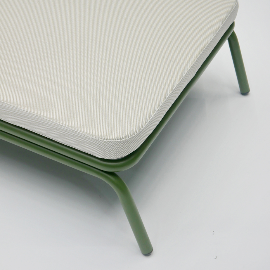 מיטת שיזוף KATE