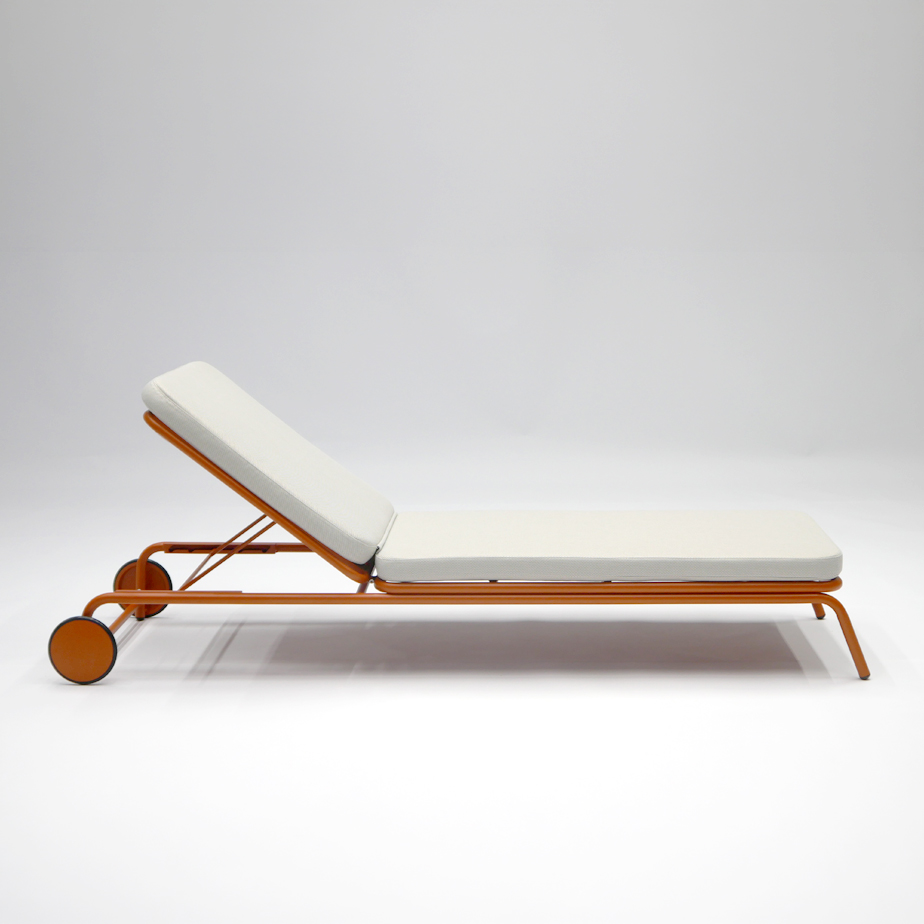 מיטת שיזוף KATE