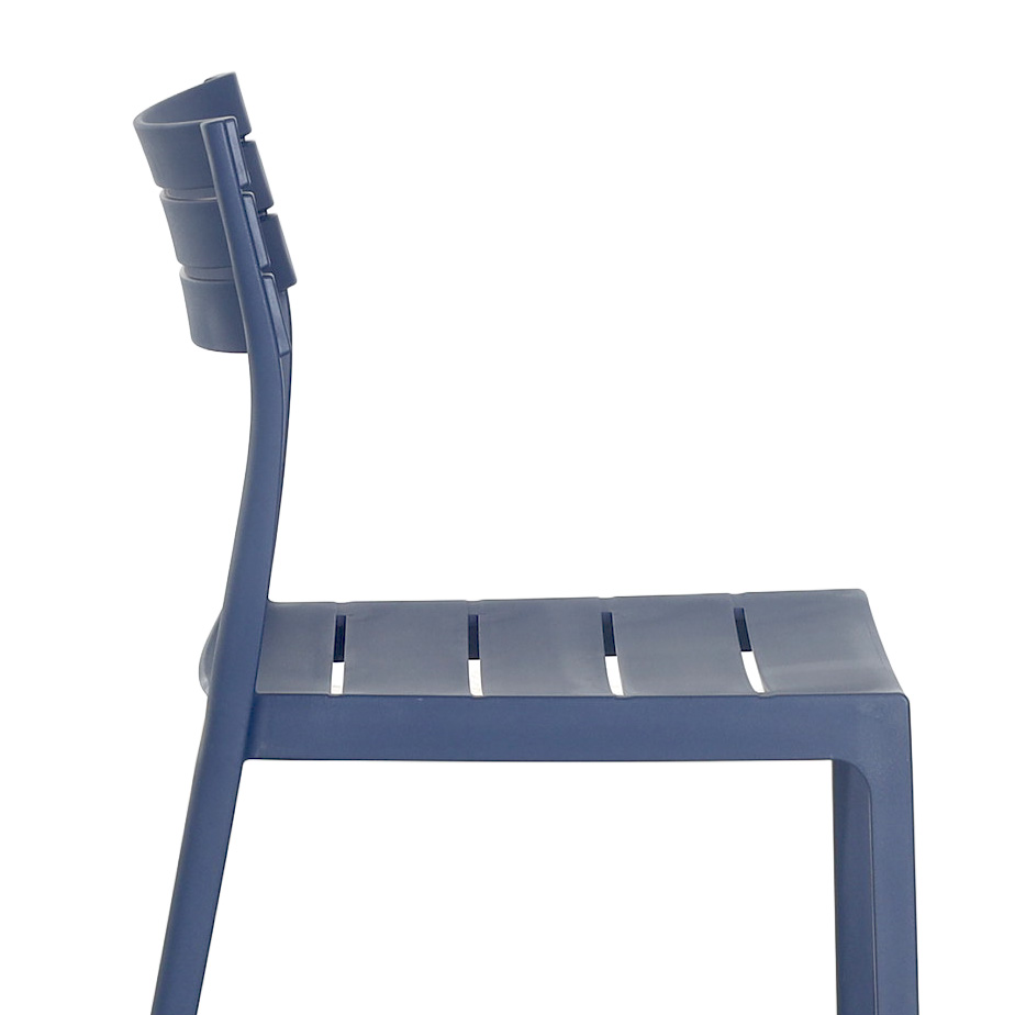 כסא נערם FORMI