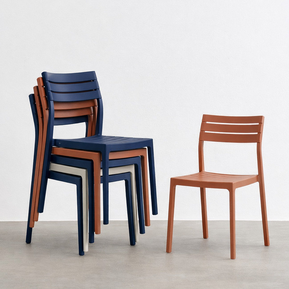 כסא נערם FORMI