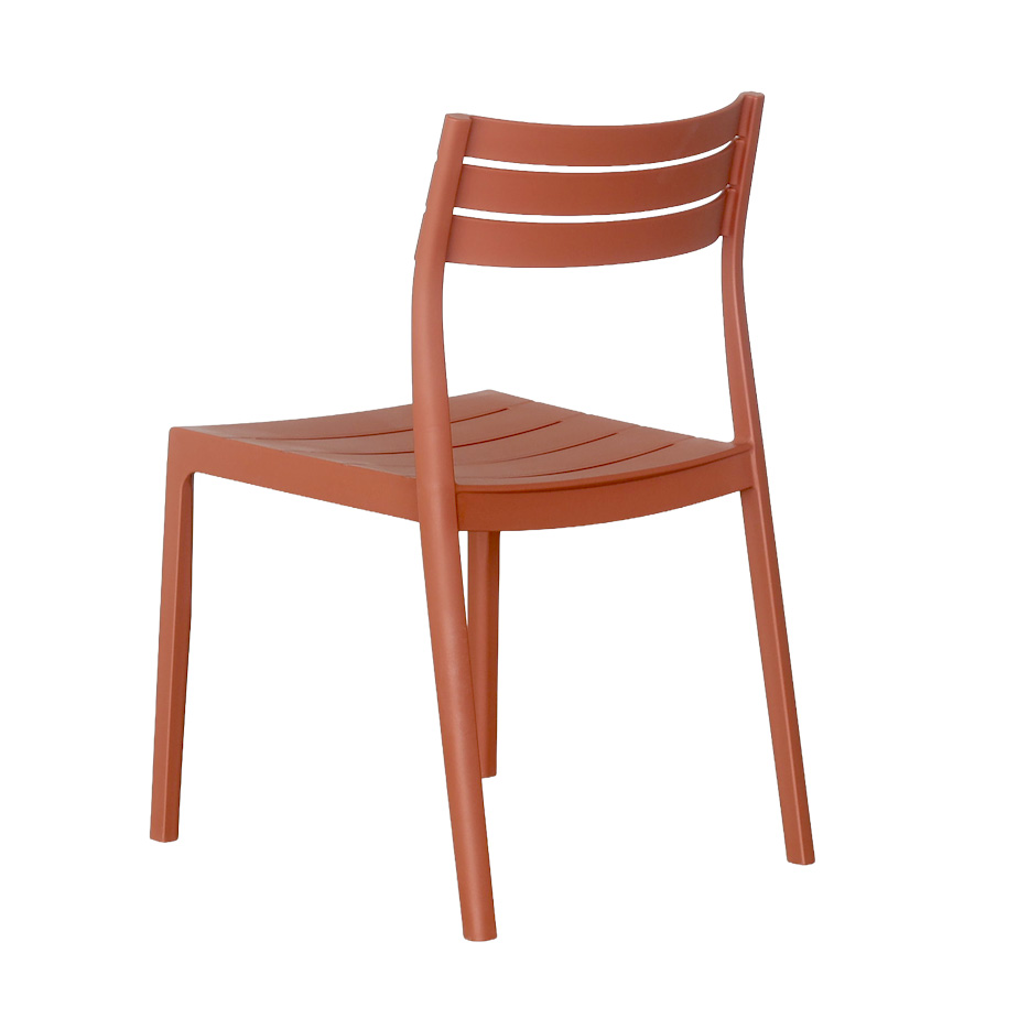 כסא נערם FORMI