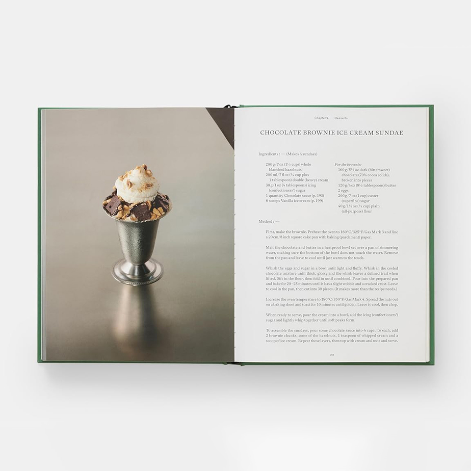 ספר CAFE CECILIA COOKBOOK