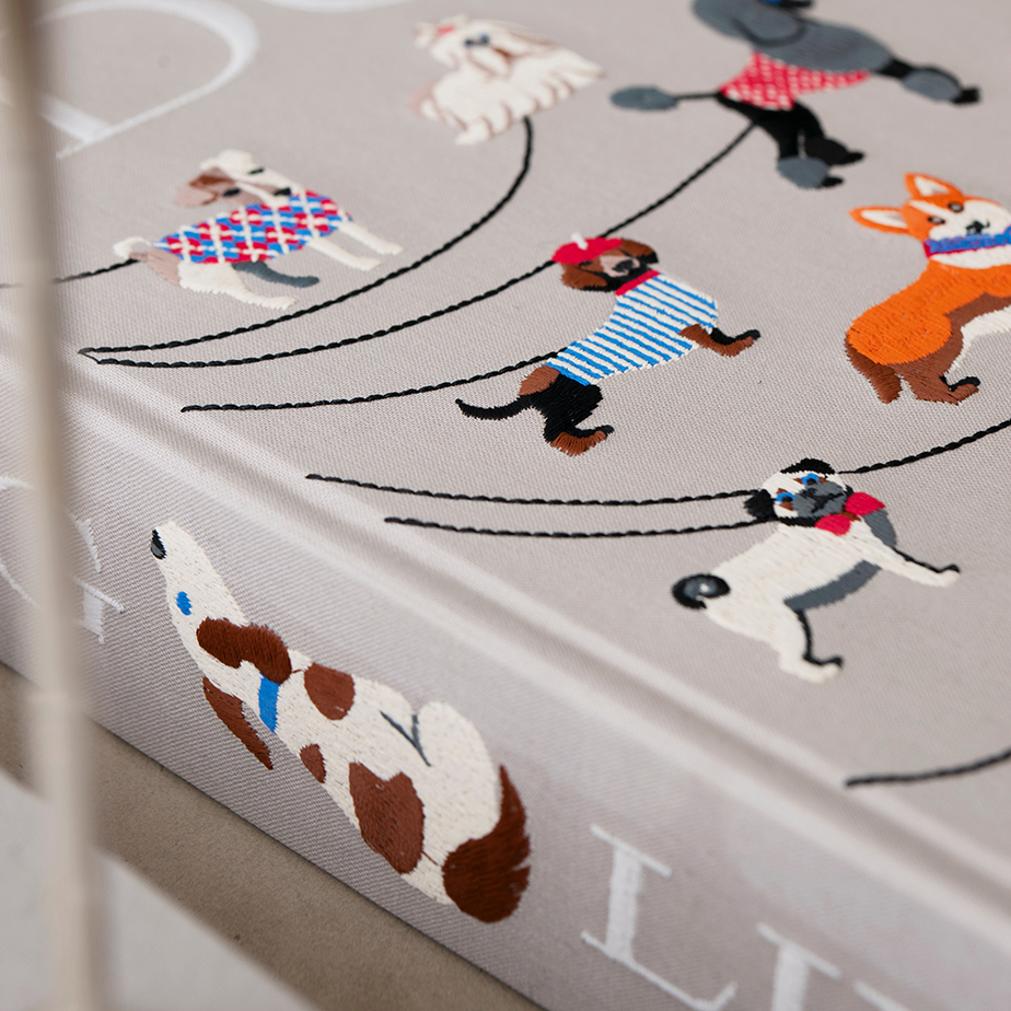 אלבום תמונות EMBROIDERED DOGS